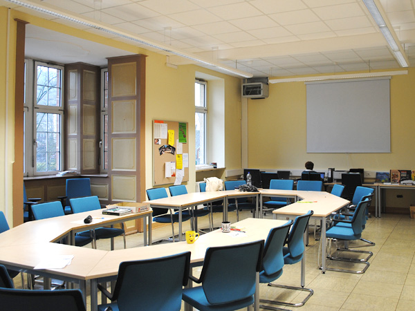 Lehrerzimmer heute