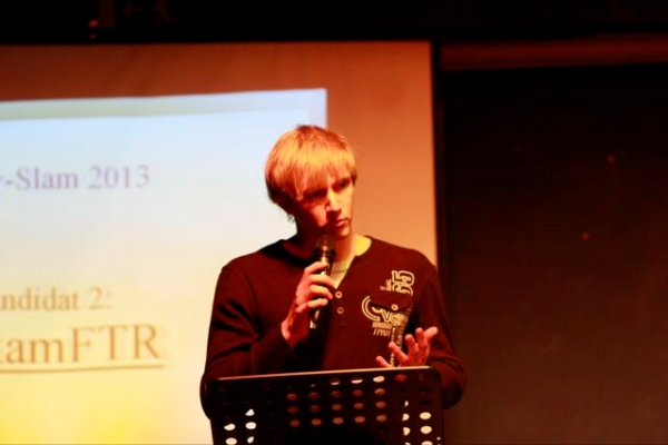 PoetrySlam2013_10