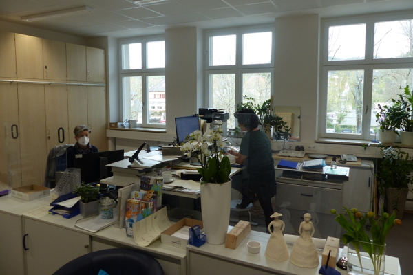 Sekretariat wieder in den vertrauten Räumen