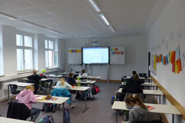 neu sanierter Klassenraum